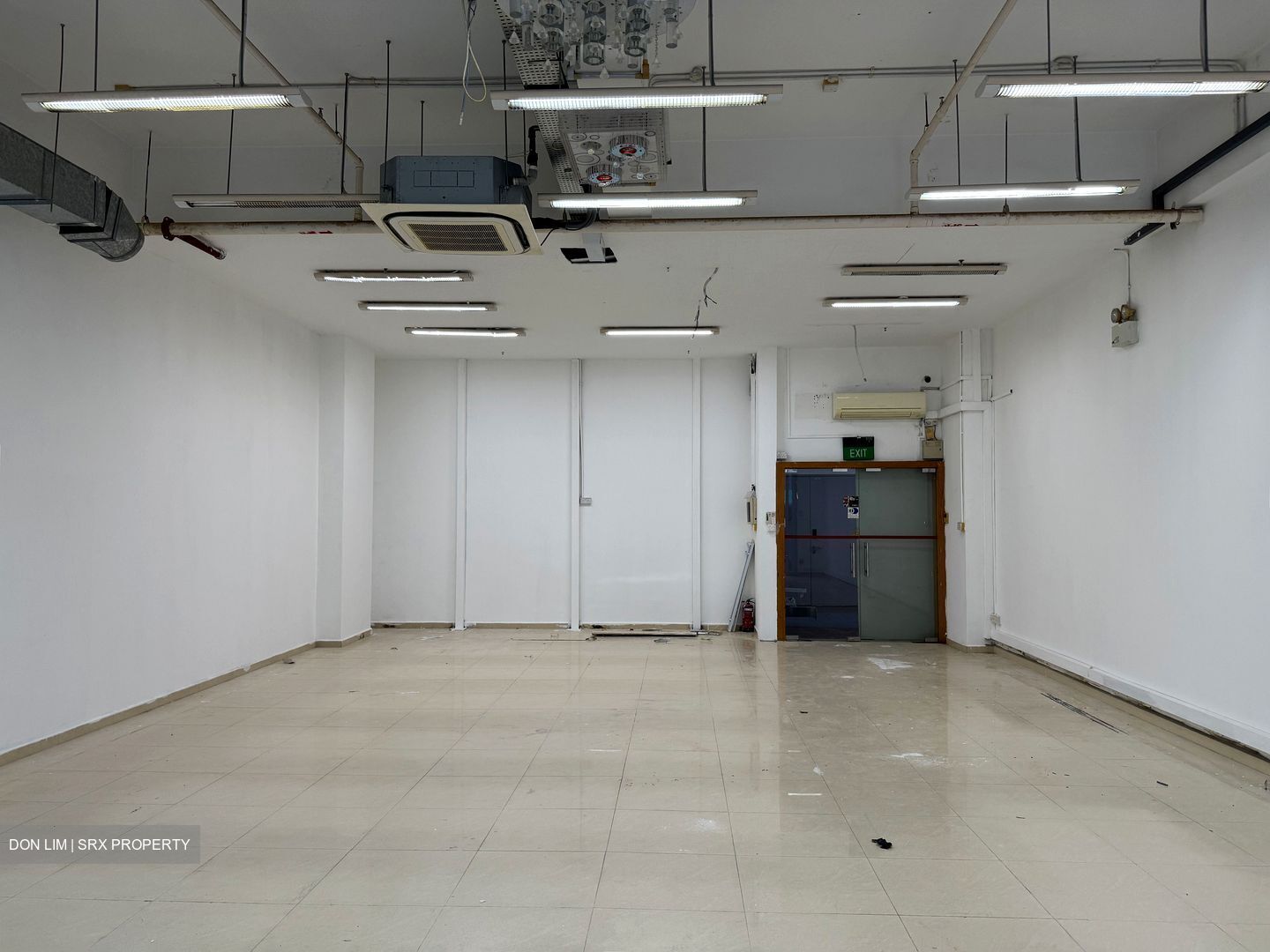 Hola Centre (D14), Factory #529158071